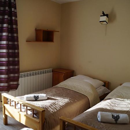 Pod Tatrami Bed & Breakfast Bukowina Tatrzanska Luaran gambar