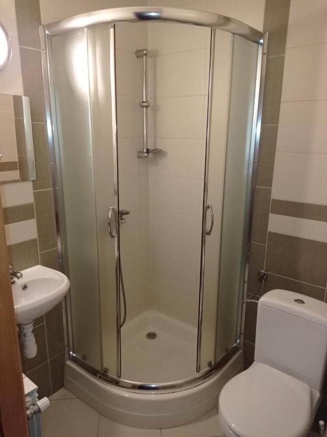 Pod Tatrami Bed & Breakfast Bukowina Tatrzanska Luaran gambar