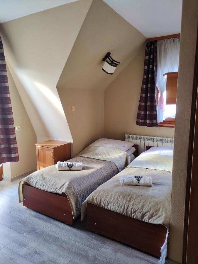 Pod Tatrami Bed & Breakfast Bukowina Tatrzanska Luaran gambar