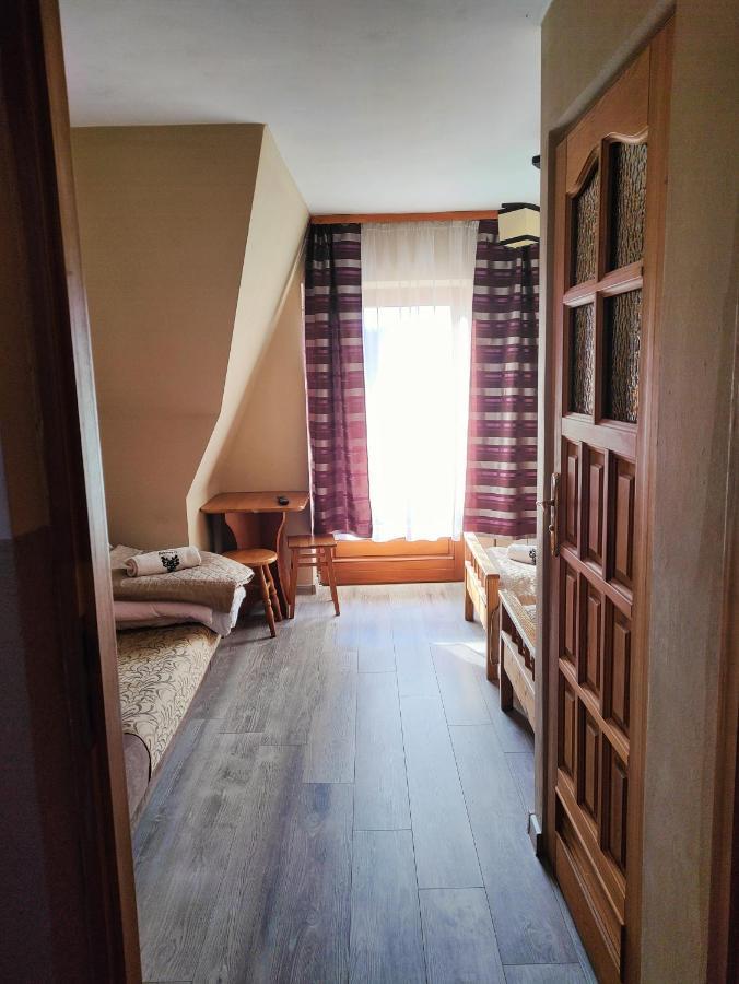 Pod Tatrami Bed & Breakfast Bukowina Tatrzanska Luaran gambar