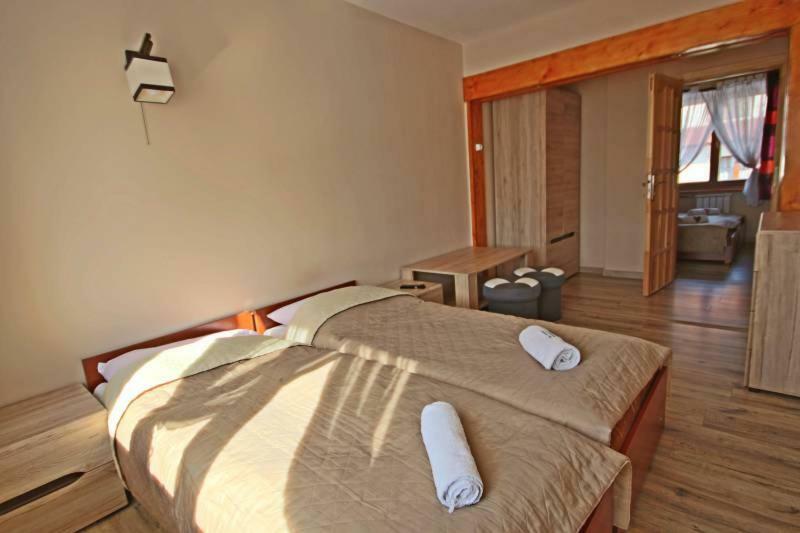 Pod Tatrami Bed & Breakfast Bukowina Tatrzanska Luaran gambar